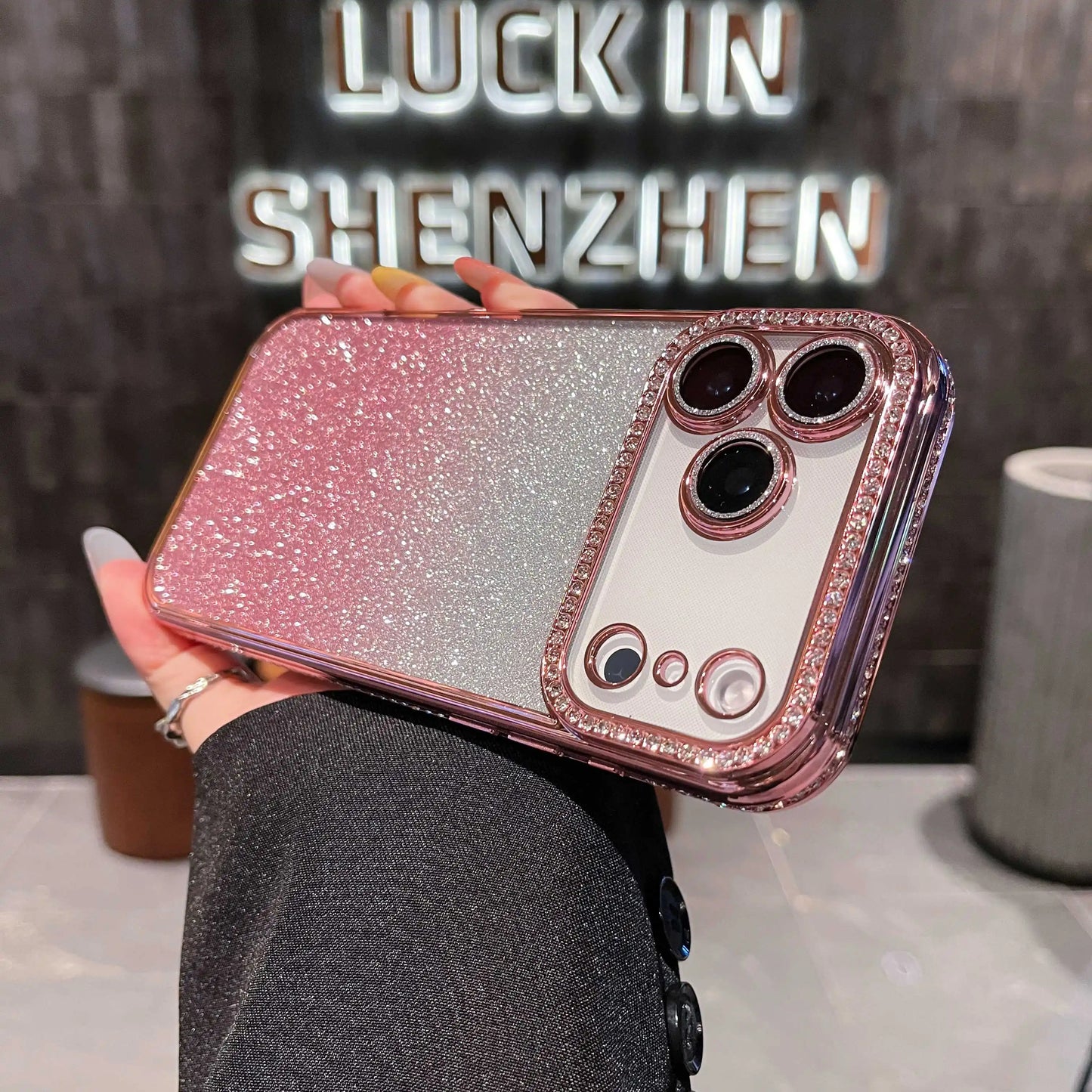 Fashion Diamond Glitter Phone Case For iPhone 17 Pro 17 Air 17 16 15 14 13 12 11 Pro Max Plus Shockproof Women Phone Protection