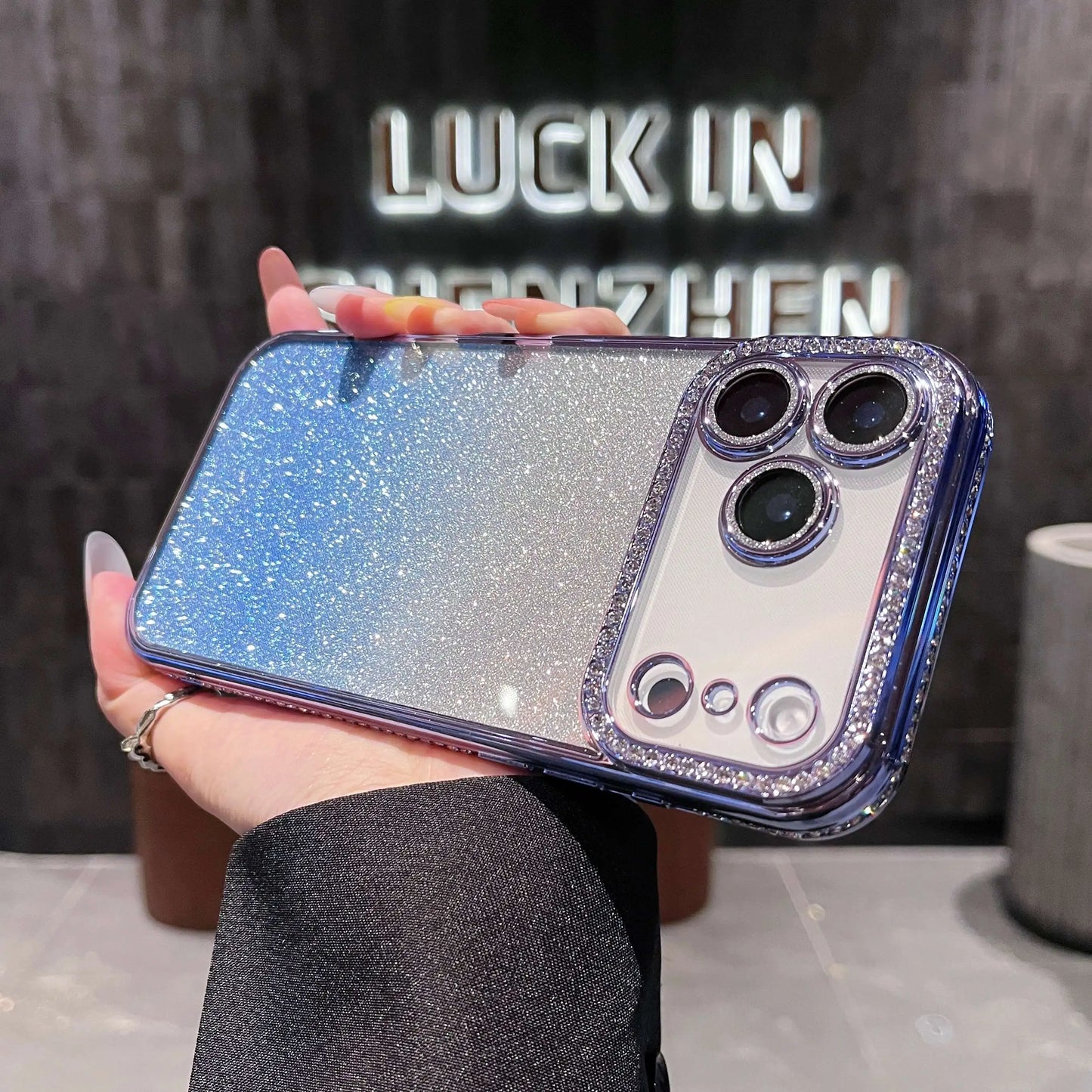 Fashion Diamond Glitter Phone Case For iPhone 17 Pro 17 Air 17 16 15 14 13 12 11 Pro Max Plus Shockproof Women Phone Protection