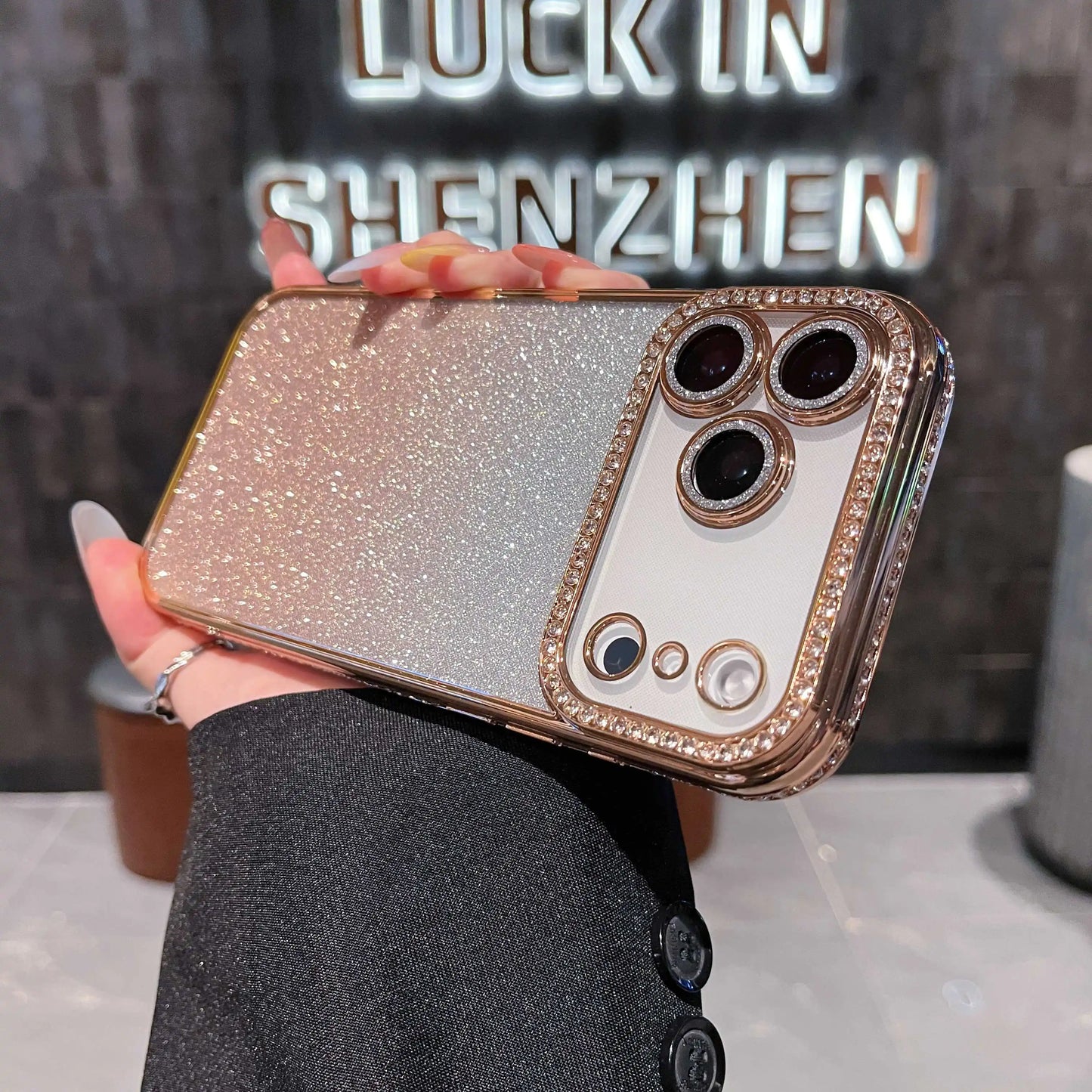 Fashion Diamond Glitter Phone Case For iPhone 17 Pro 17 Air 17 16 15 14 13 12 11 Pro Max Plus Shockproof Women Phone Protection