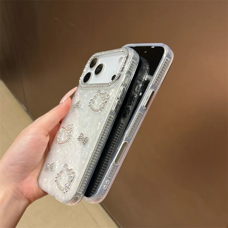 Luxury Glitter Rhinestone Camera Border 3D Hello Kitty Bowknot Shell Pattern Phone Case For iPhone 16 15 14 13 17 Pro Max Cover